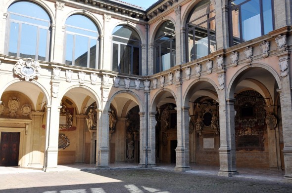 BIBLIOTECA