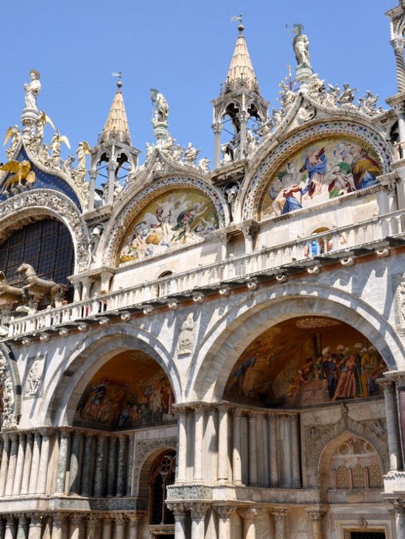 BASILICA DE SAN MARCOS 
