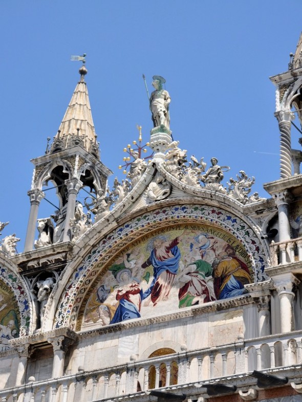 BASILICA DE SAN MARCOS 