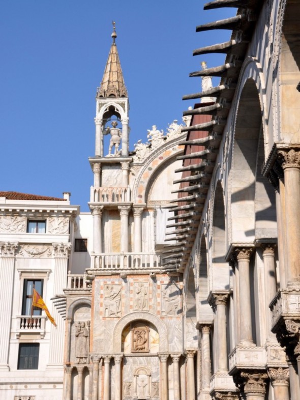 BASILICA DE SAN MARCOS 
