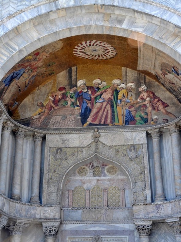 BASILICA DE SAN MARCOS 