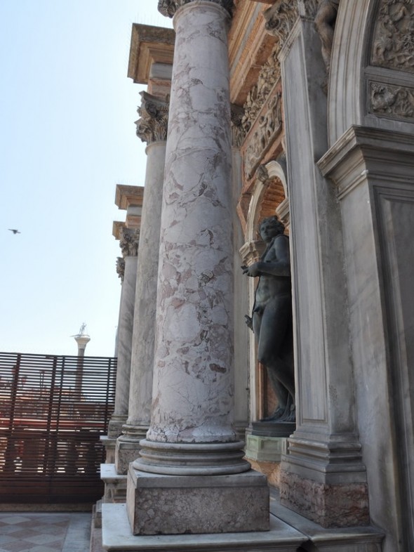 CAMPANILE 