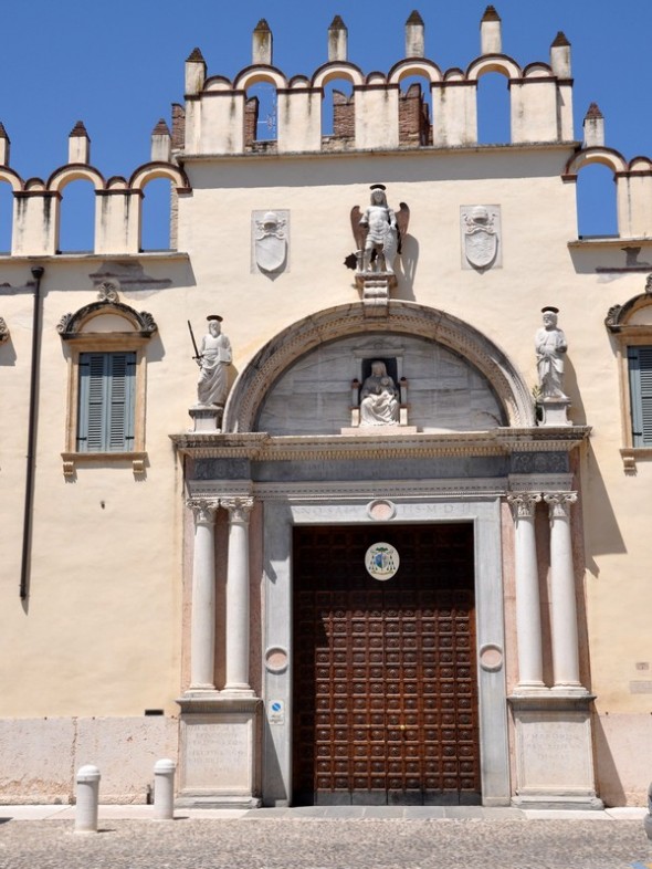 CATEDRAL SANTA MARIA MATRICOLARE 