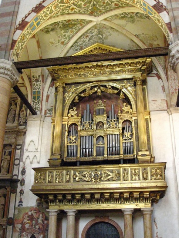 IGLESIA DE SANTA ANASTASIA