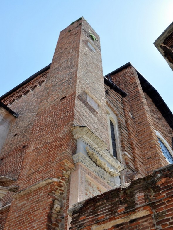 IGLESIA DE SANTA ANASTASIA