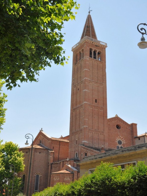 IGLESIA DE SANTA ANASTASIA