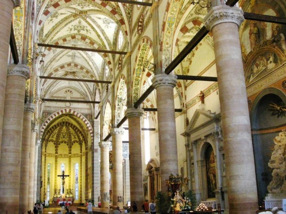 IGLESIA DE SANTA ANASTASIA