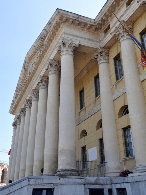 PALACIO BARBIERI