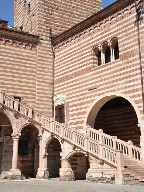 PALACIO DEL COMUNE 