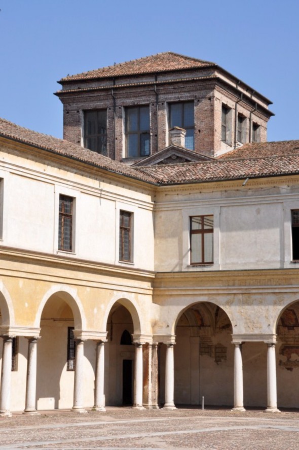 PLAZA CASTELLO