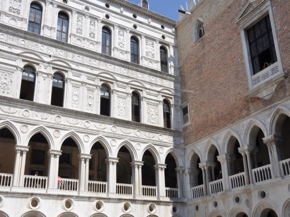 PALACIO DUCAL 