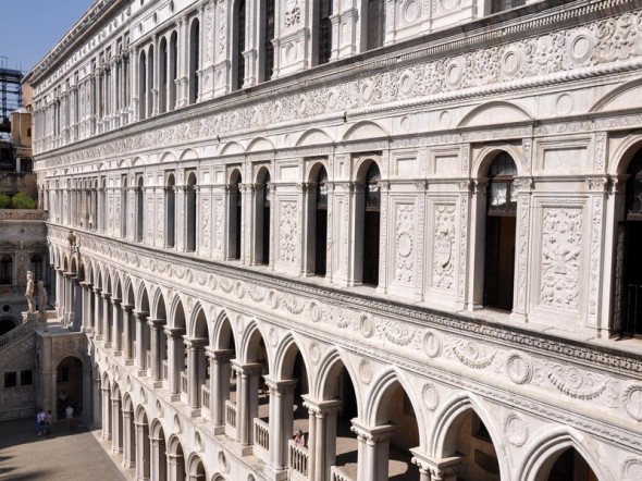 PALACIO DUCAL 