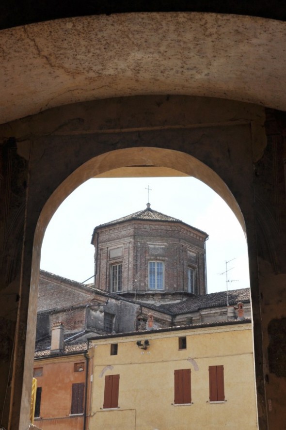 PLAZA CASTELLO