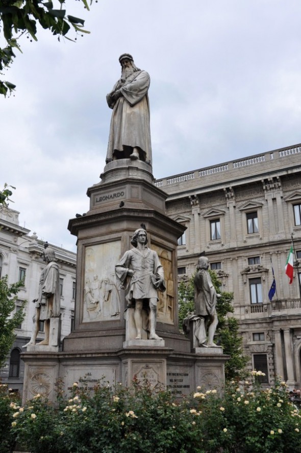 PLAZA DE LA SCALA 