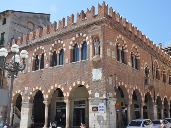 PLAZA DEL ERBE 