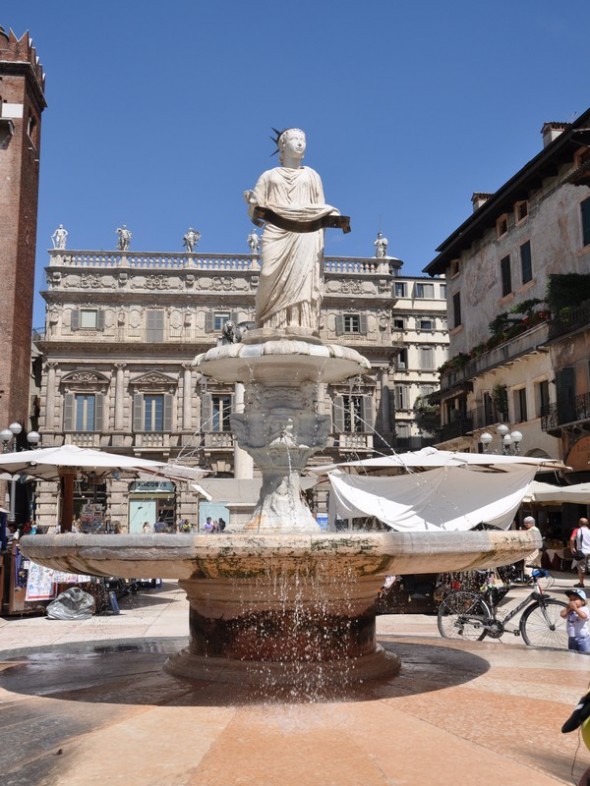 PLAZA DEL ERBE 