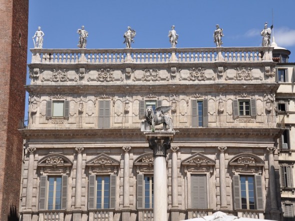 PLAZA DEL ERBE 