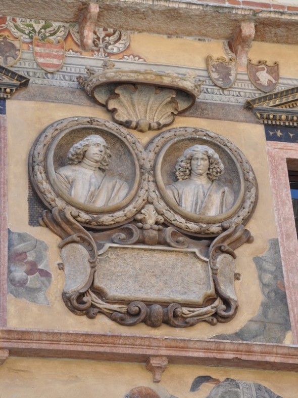 PLAZA DEL SIGNORI 