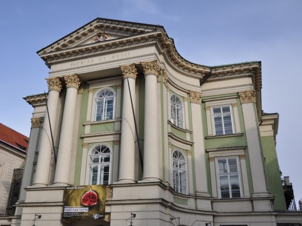 TEATRO ESTADO GENERALES