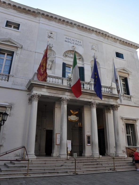 TEATRO LA FENICE