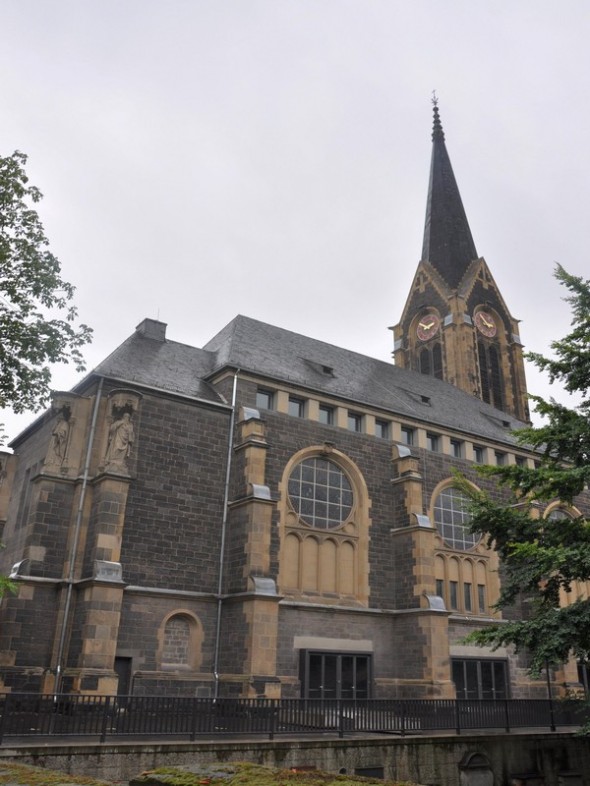 IGLESIA DE SAN PEDRO