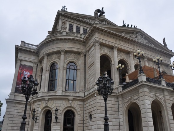 LA VIEJA OPERA 
