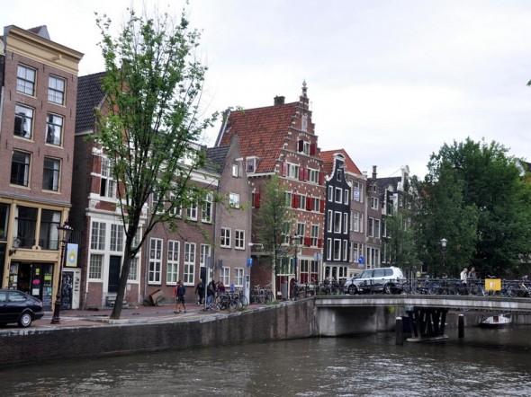 AMSTERDAM 