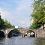 CANALES Y CASAS