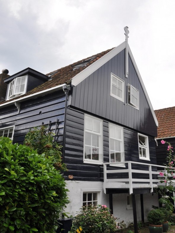 MARKEN 