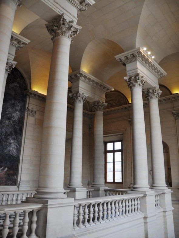 MUSEO DEL LOUVRE 