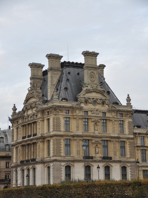 MUSEO DEL LOUVRE 