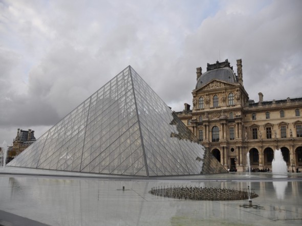 MUSEO DEL LOUVRE 