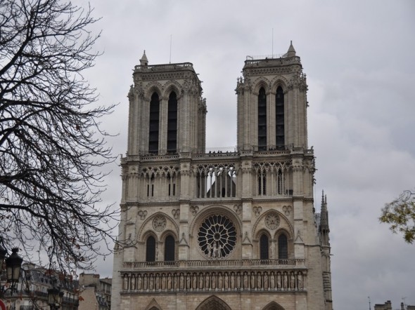 NOTRE DAME 