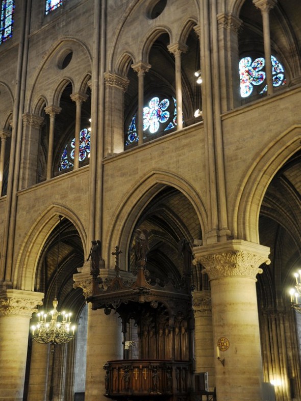 NOTRE DAME 
