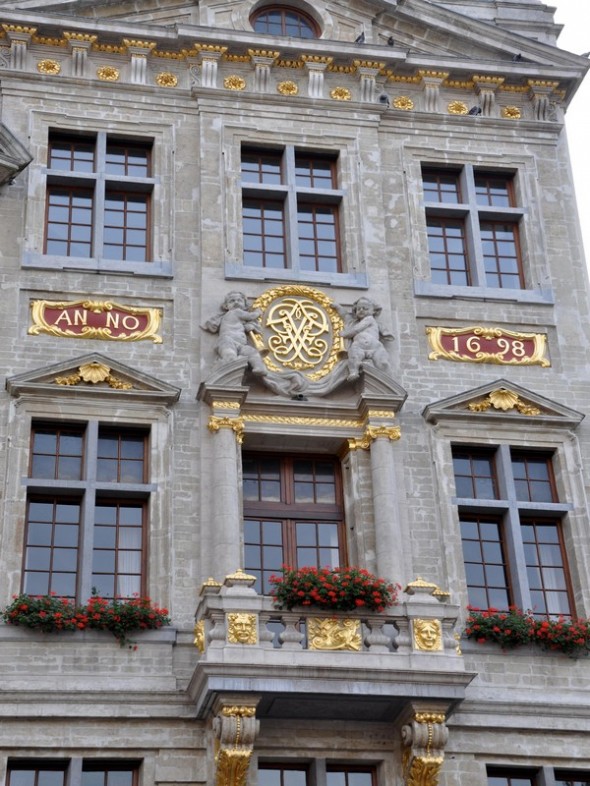 GRAND PLACE