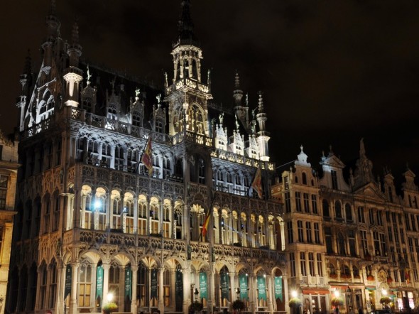 GRAND PLACE