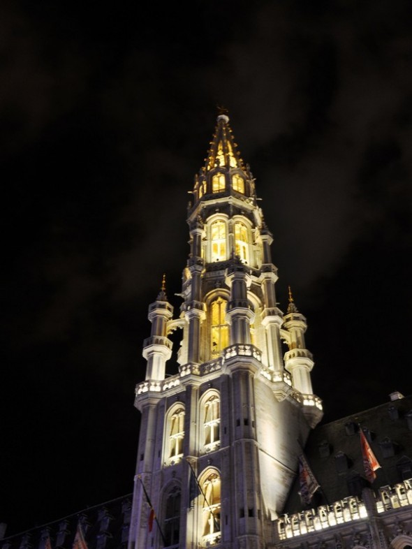 GRAND PLACE