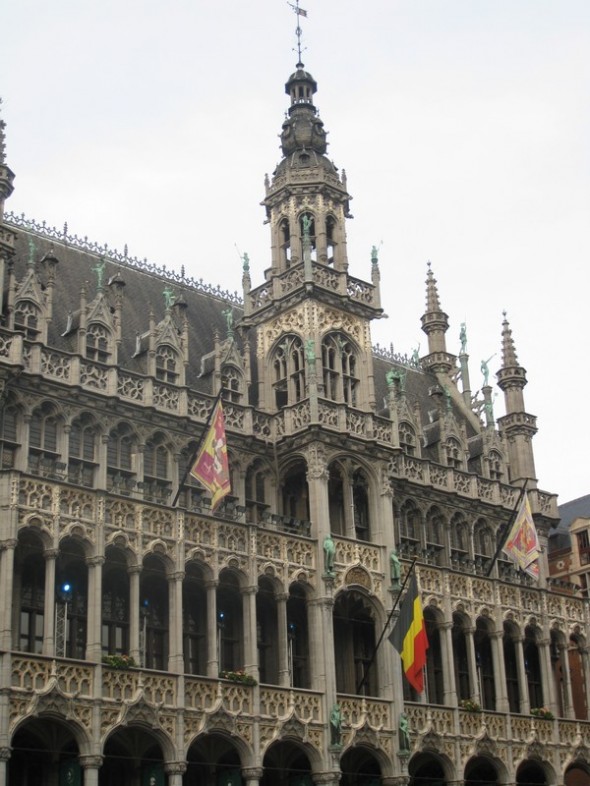 GRAND PLACE