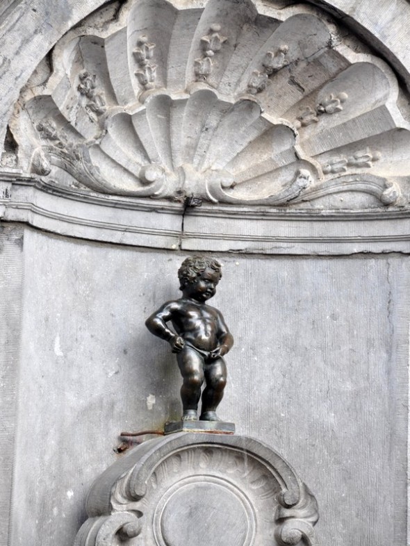 MANNEKEN PIS
