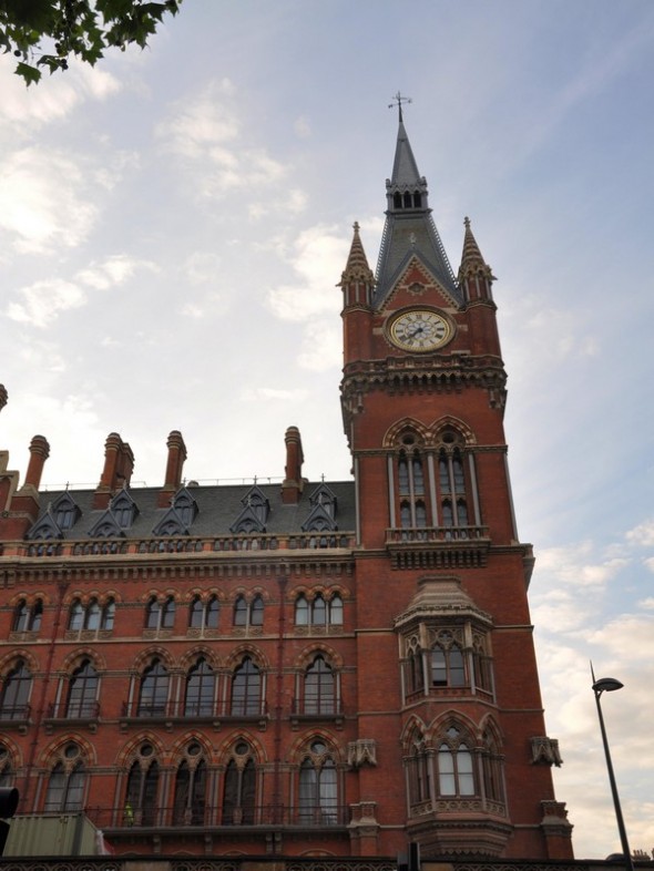 ESTACION KINGS CROSS SAN PANCRACIO 