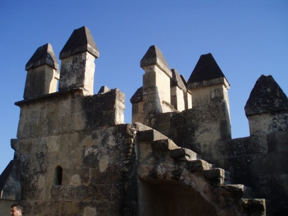 ALCAZAR 