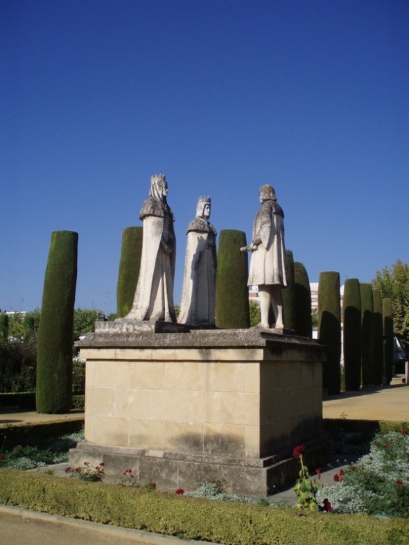 ALCAZAR 