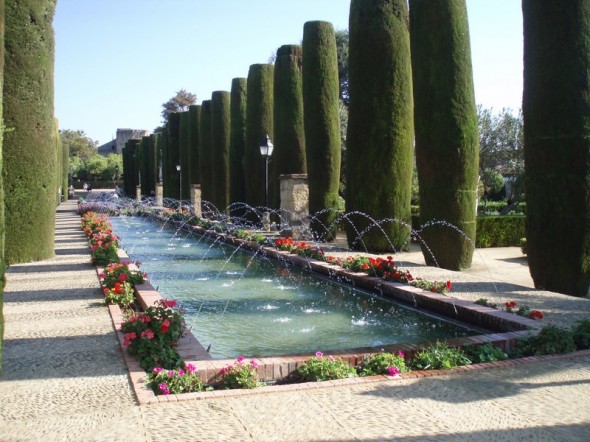 ALCAZAR 