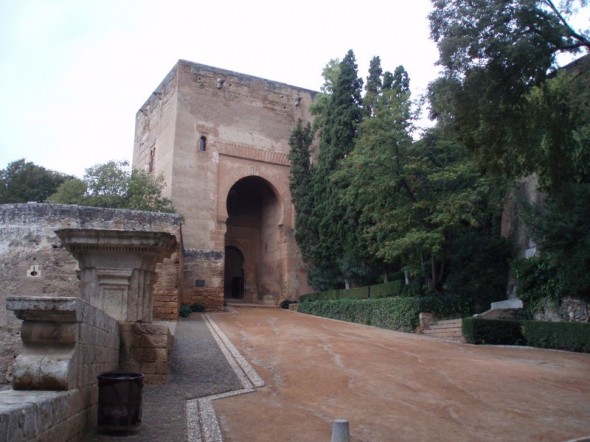 LA ALHAMBRA