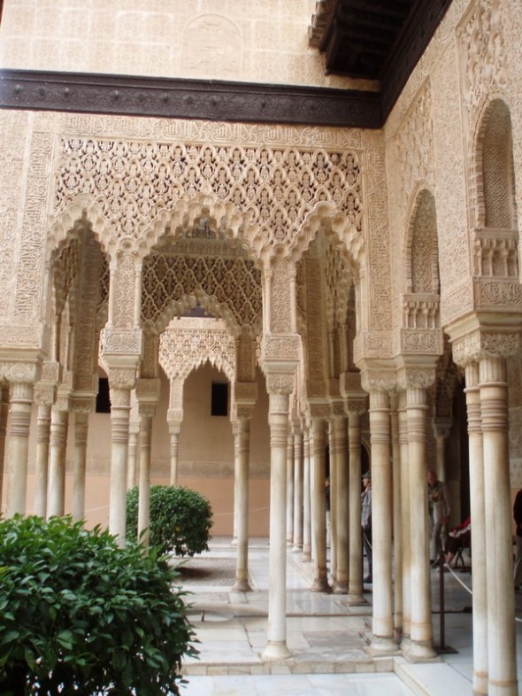 LA ALHAMBRA 