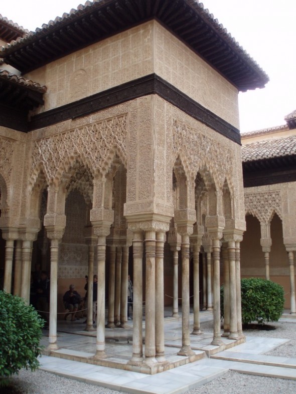 LA ALHAMBRA 