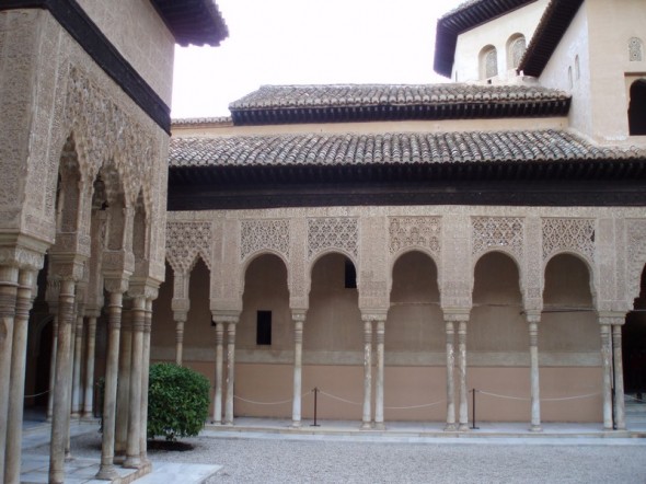 LA ALHAMBRA 