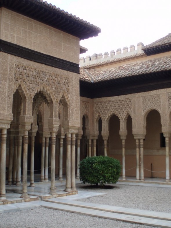 LA ALHAMBRA 