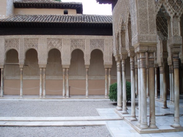 LA ALHAMBRA 