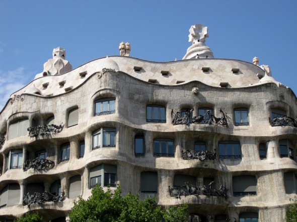 LA CASA MILA 